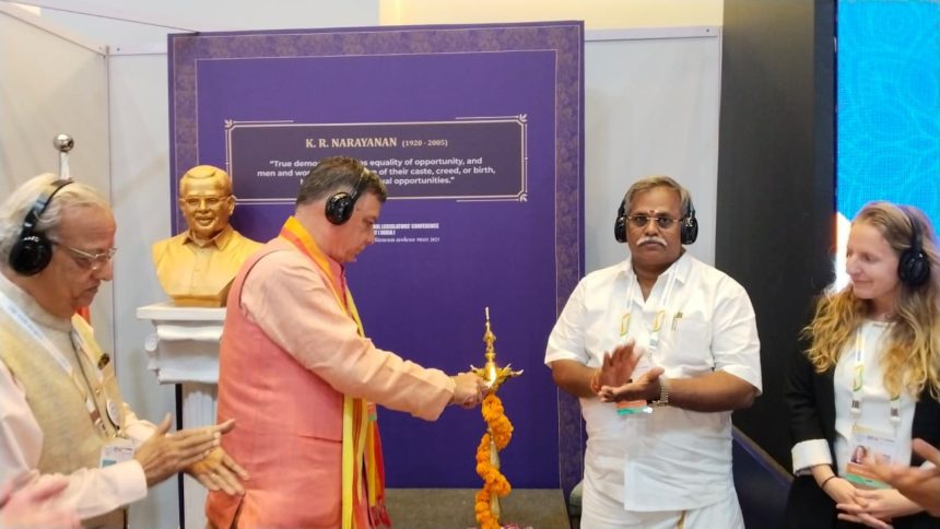 विधानसभा अध्यक्ष सतीश महाना