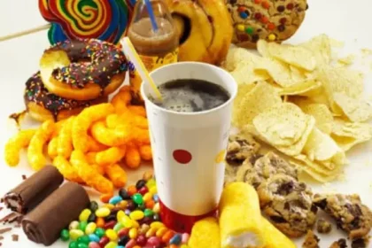 सावधान : इन 4 जंक फूड आइटम्स से सबसे ज़्यादा बढ़ता है वज़न