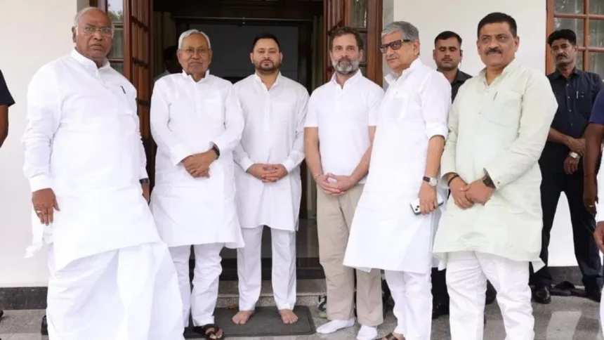 विपक्षी किलेबंदी