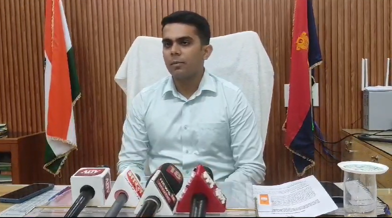 Meeting held between Municipal Corporation, District Administration and Police Commissionerate