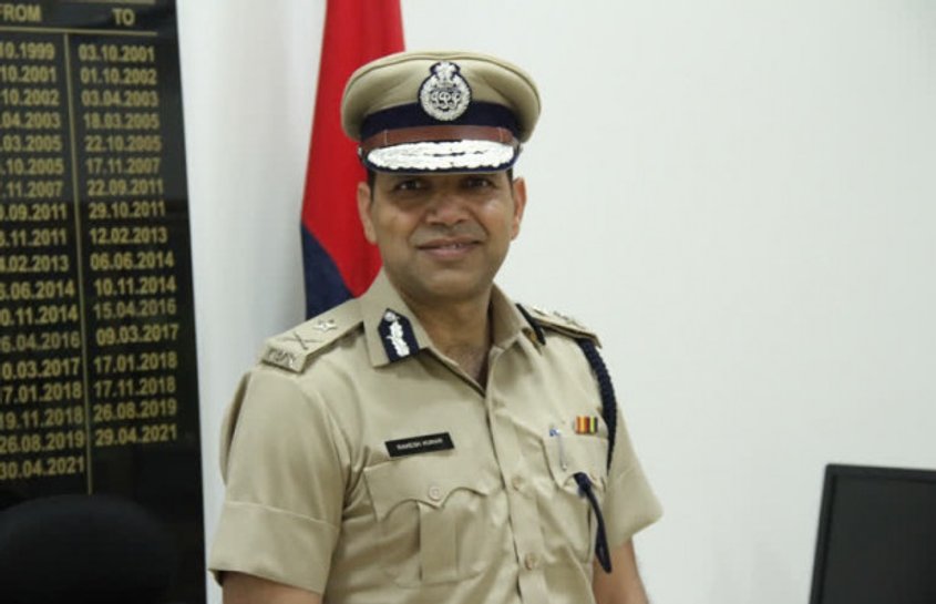 Took stock after reaching police line