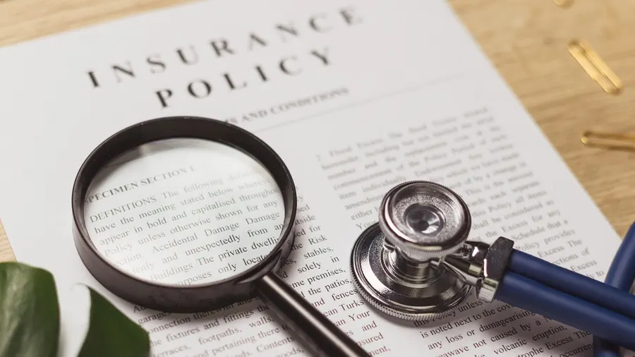 Insurance पॉलिसी