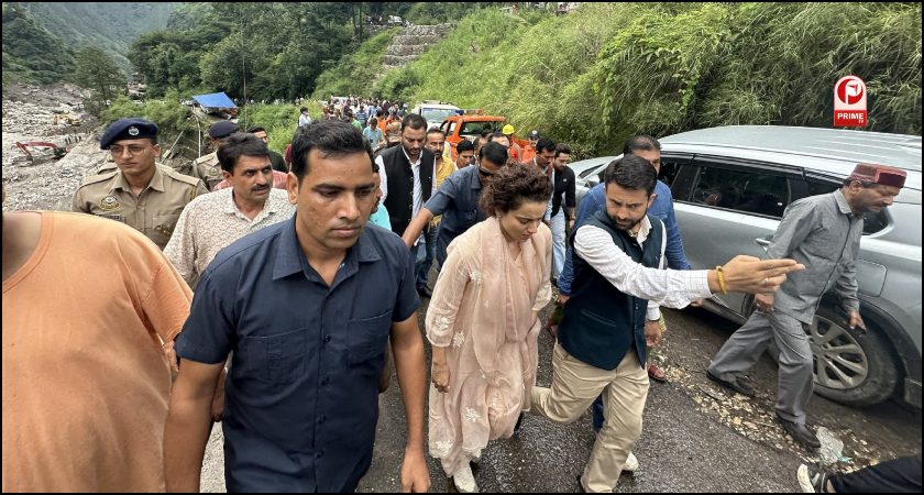 Himachal Pradesh के बाढ़ प्रभावित क्षेत्रों का Kangana Ranaut ने किया दौरा