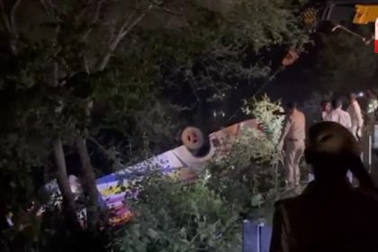 सिद्धार्थनगर में सड़क हादसा