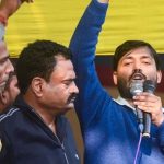 खान सर ने कहा,ये सारा देश देख रहा है कि बिहार में क्या हो रहा है।हम अपने लिए नहीं बल्कि विद्यार्थियों के हक के लिए लड़ने गए थे।