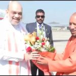 साधु-संतों से मुलाकात और संगम स्नान