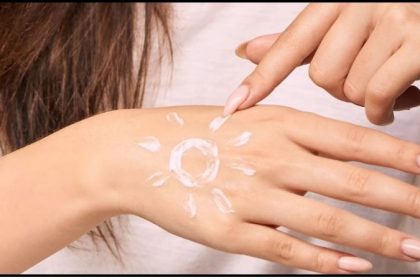 क्या रोजाना सनस्क्रीन लगाने से हो सकती है Vitamin D की कमी?