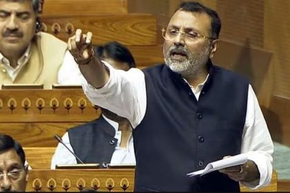 भाजपा सांसद ने कहा कि,राष्ट्रपति इस देश में भारत के मुख्य न्यायाधीश की नियुक्ति करते हैं संसद देश का कानून बनाती है और आप (सुप्रीमकोर्ट) उस संसद को निर्देश देंगे कि,आपने नया कानून कैसे बना दिया?