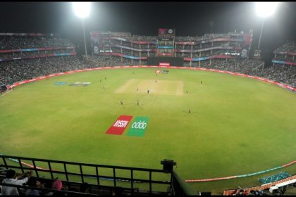 DC vs KKR Pitch Report