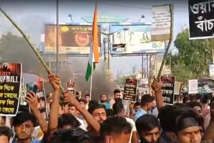 Waqf-Law-Protest-in-Murshidabad