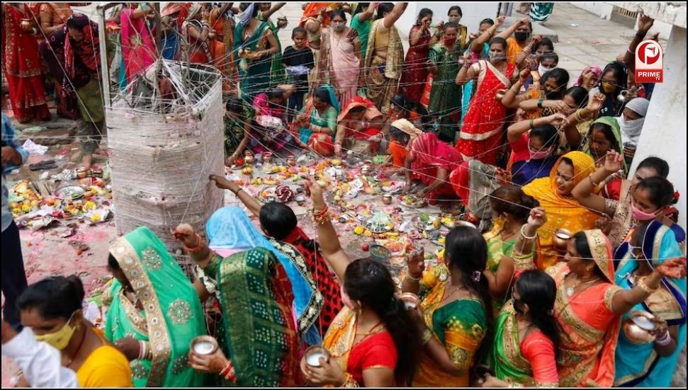 Vat savitri vrat 2025