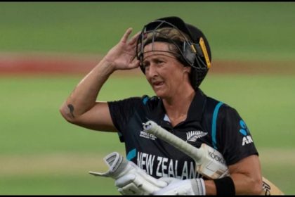 sophie devine retirement