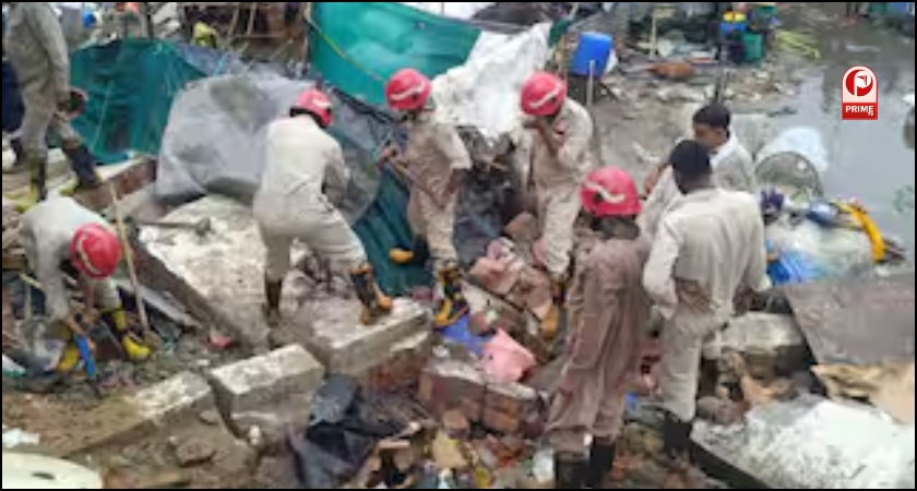 Delhi Wall Collapsed
