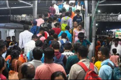 Bardhaman Station Stampede