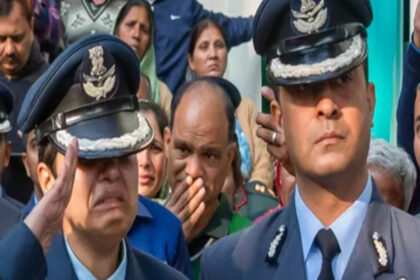 विंग कमांडर नमांश स्याल को विदाई