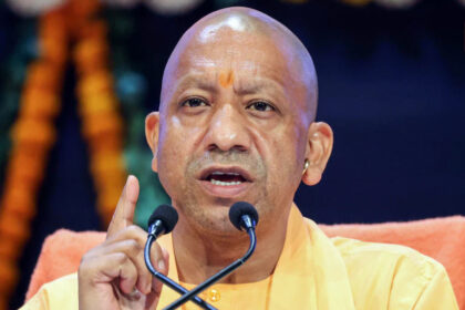 अवैध घुसपैठियों ने Yogi को दिया खुला चैलेंज