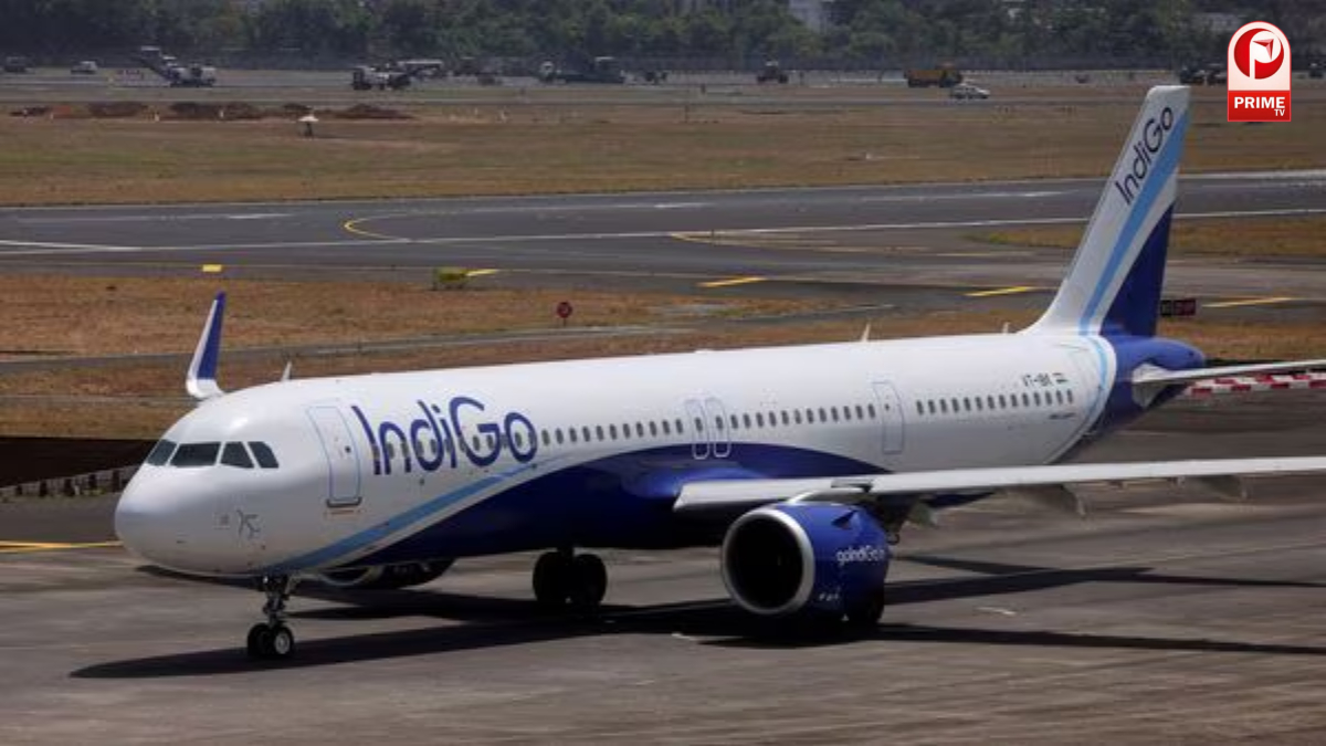 Airport पर बेटी के लिए Sanitary Pads मांगता पिता