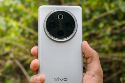 साल के धमाकेदार और नंबर वन स्मार्टफोन