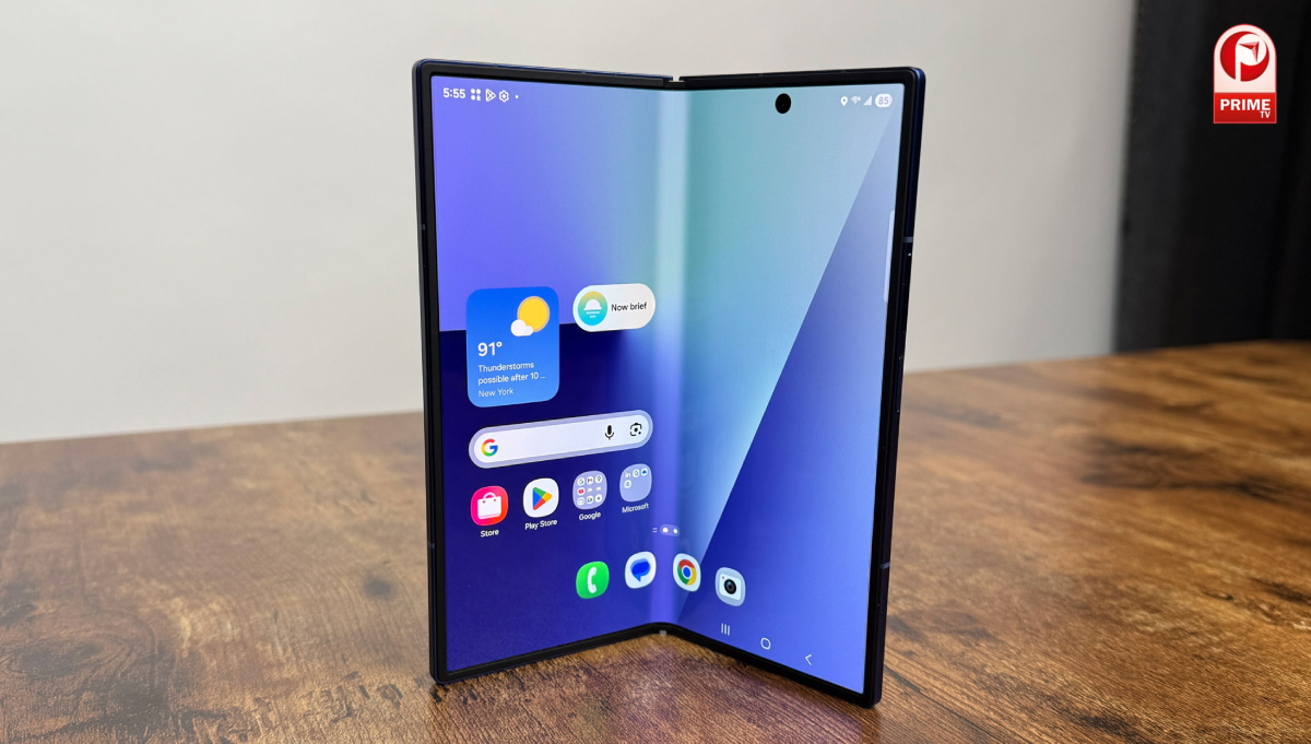 Apple और Samsung का तगड़ा मुकाबला
