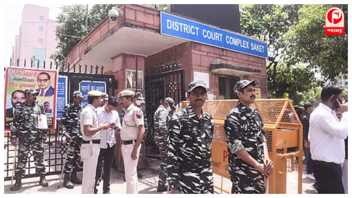 Saket Court Suicide Case