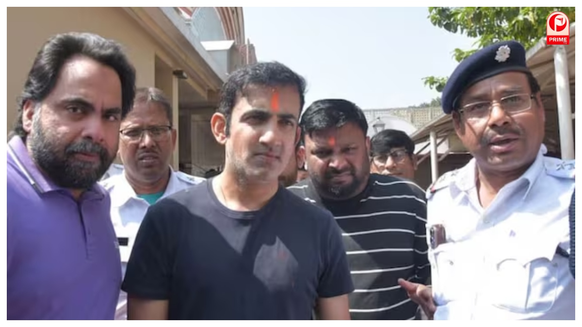 Gautam Gambhir Visits Kalighat Temple in Kolkata