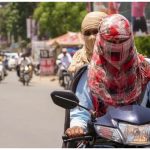 यूपी में आसमान से बरस रही आग