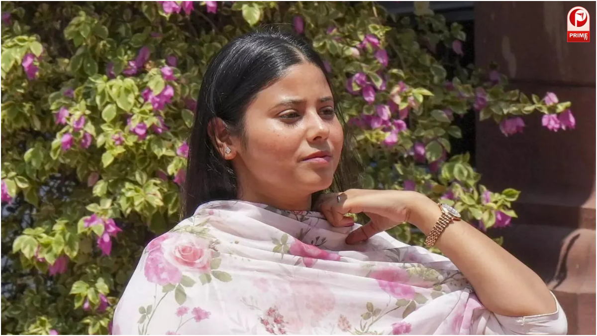 Priya Saroj AI Photo FIR