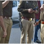 अपहरण की सूचना पर पहुंची पुलिस पर फायरिंग