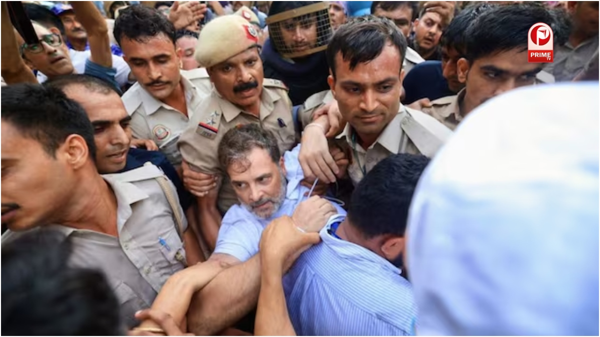 धरने के बीच राहुल गांधी को लगी चोट?